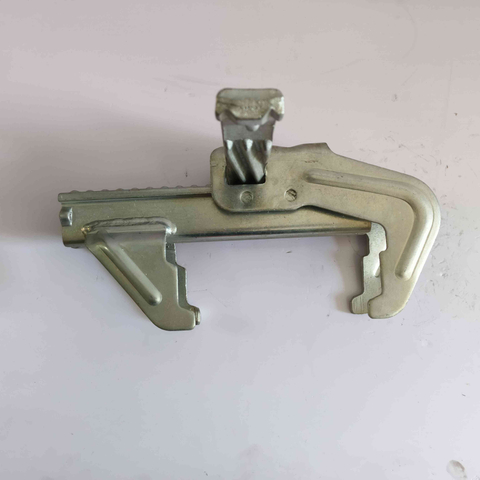 Acessórios para cofragem de aço Grampo ajustável para a cofragem moderna de coluna de construção de vilas